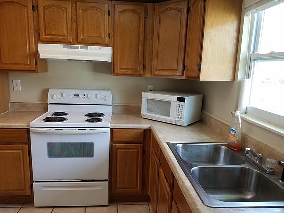 4th image of 11354 Bedford Oaks Dr