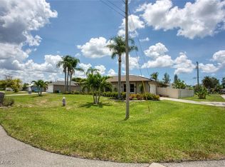 1918 NE 3rd St, Cape Coral, FL 33909