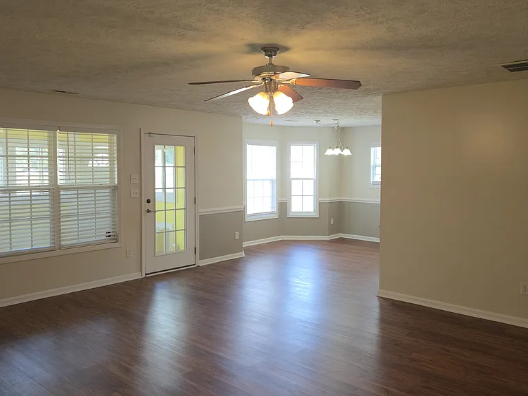 196 Sandspur Ct — Photo 21