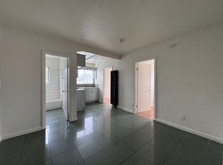 1561 W Pacific Coast Hwy #CANAL1812-9, Long Beach, CA 90810