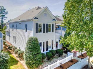 823 Carpenter Town Ln, Cary, NC 27519
