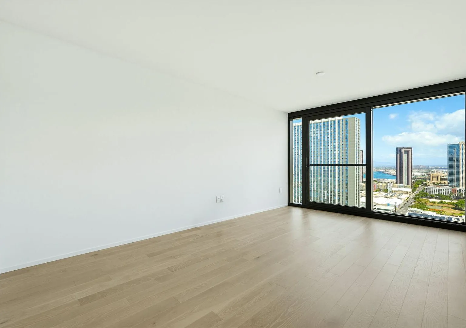 333 Ward Ave - #2305 — Photo 1