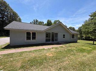 237 Geddis Rd, Inman, SC 29349