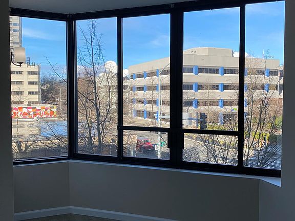 3rd image of 2621 2nd Ave Unit 304