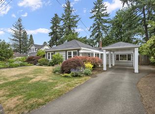 4061 SW Fairvale Dr, Portland, OR 97221