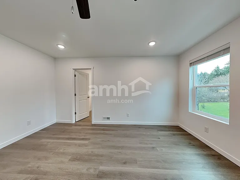 5125 Turnstone St SE — Photo 14