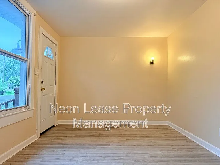 32715 Bi State Blvd #A — Photo 1