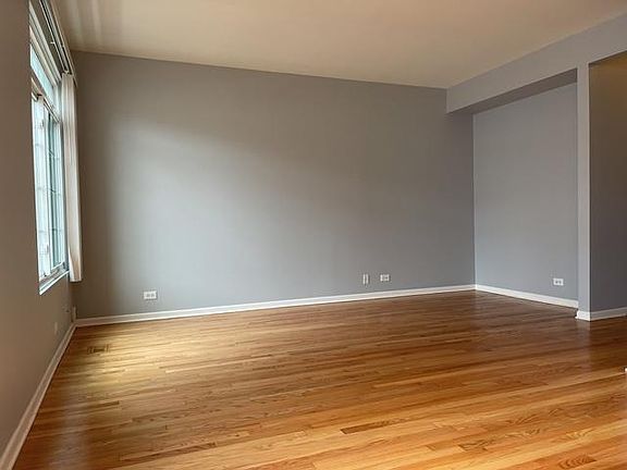 4th image of 930 Mesa Dr #930