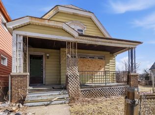 3290 North 10th STREET, Milwaukee, WI 53206