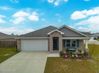 1027 Enclave Cir, Long Beach, MS 39560