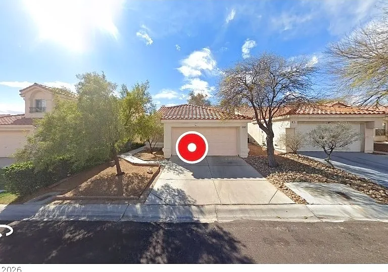 7645 Rockfield Dr — Photo 1