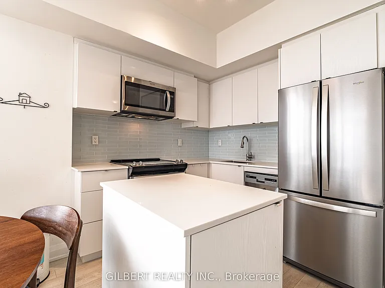 1461 Lawrence Ave W #1810 — Photo 7