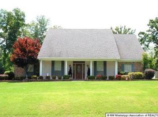 4115 Chelsea Cir, Horn Lake, MS 38637