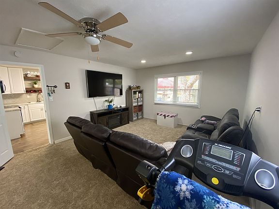 4th image of 3347 Pipers Glen Dr