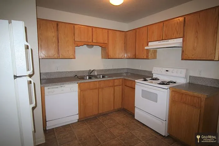 401 West Ave E #B — Photo 7