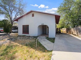 604 W 2nd St, Del Rio, TX 78840