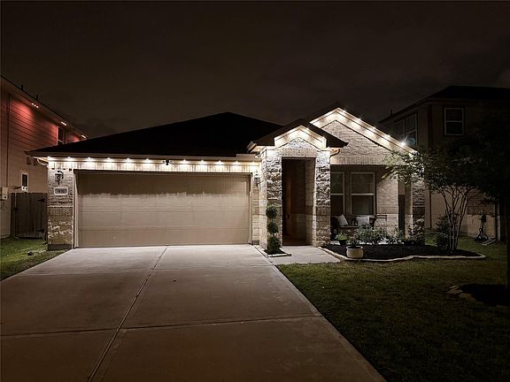 4th image of 931 Modesto Dr