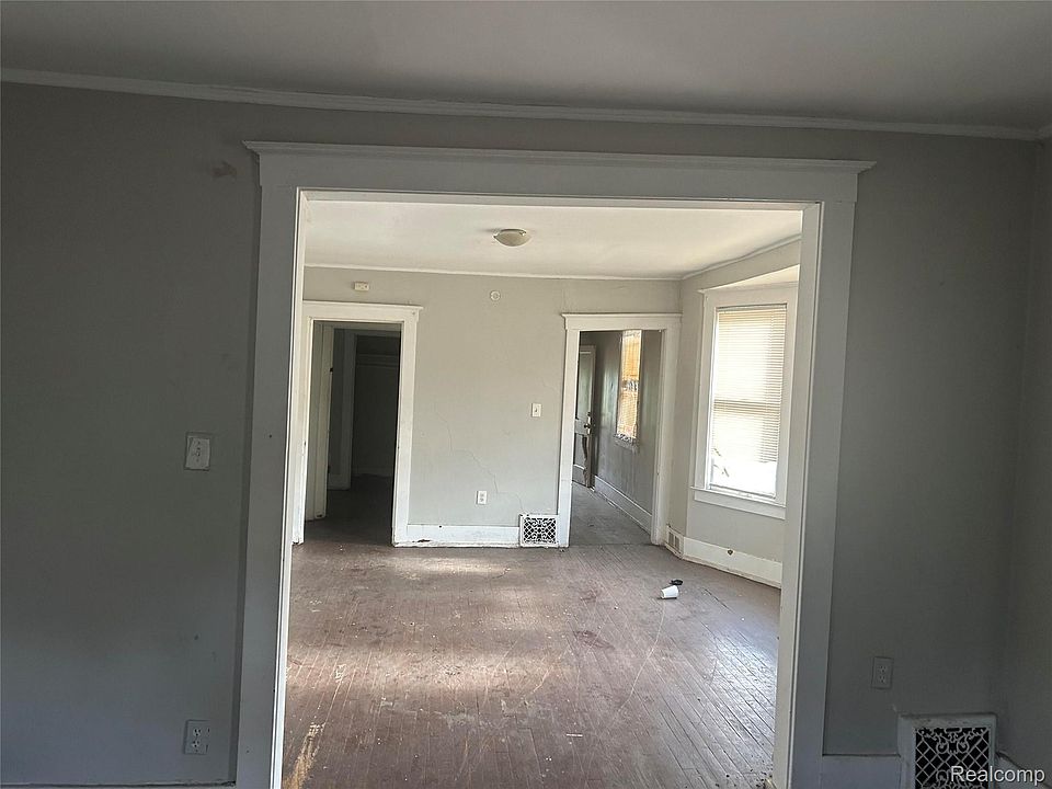 169 Avalon St, photo 19