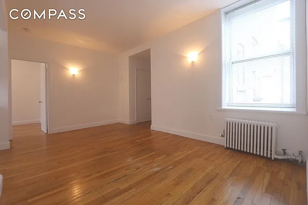 Rented by Compass | media 12