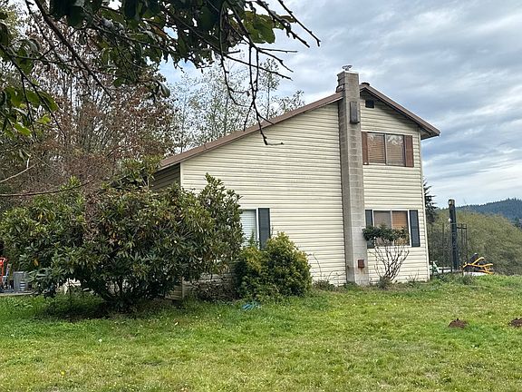 3rd image of 149 Harmony Dr