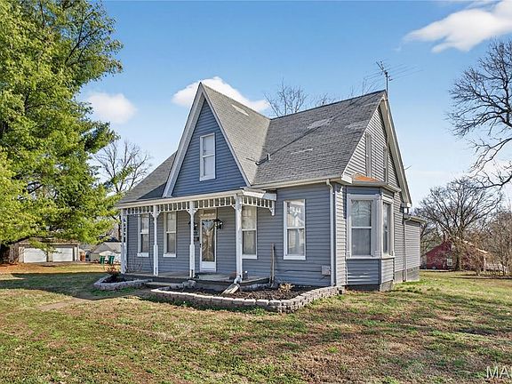 4th image of 124 S Herman St