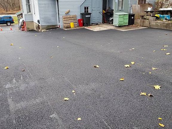 2nd image of 311 W Main St
