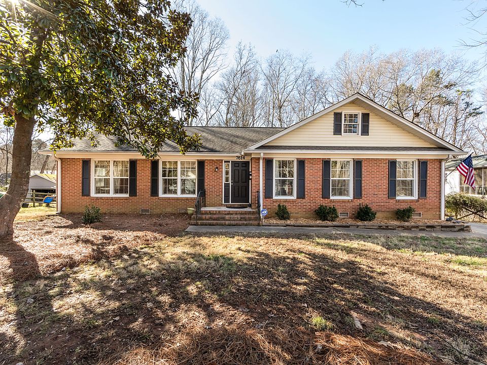 1st image of 7614 Surreywood Pl