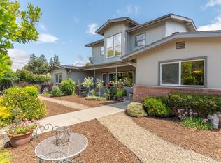 2 Merrill Way, Carmel Valley, CA 93924