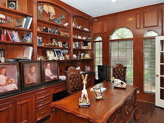 5th image of 1622 Scenic Shore Dr