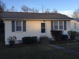419 Wainwright St, Waveland, MS 39576