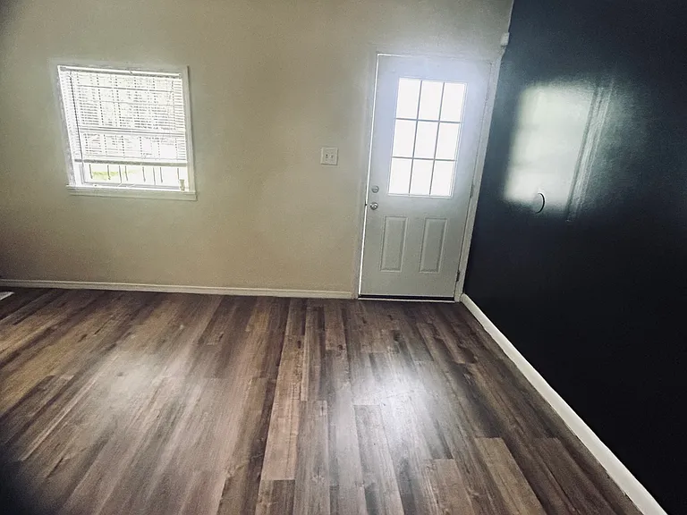 196 Dixboro Dr — Photo 11
