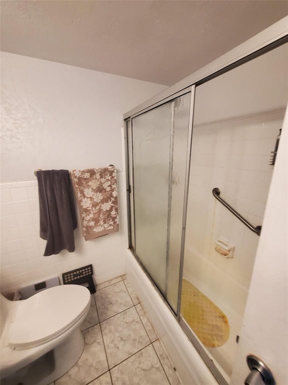 1021 NE 24th Avenue #30, photo 9