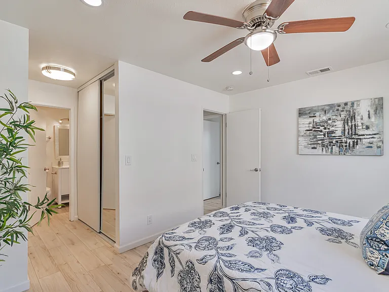 295 Rio Verde Pl #4 — Photo 18
