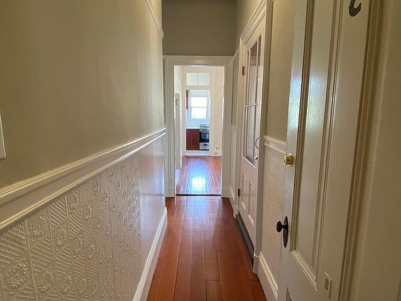 3rd image of 239 Fillmore St #H