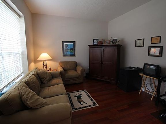 2nd image of 1088 Old Coventry Ct