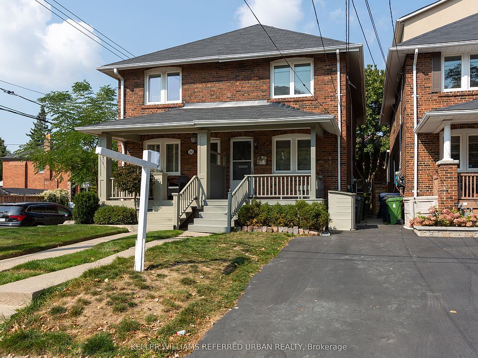 1st image of 212 Fairlawn Ave