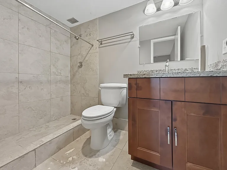 6301 N Falls Circle Dr #111 — Photo 14