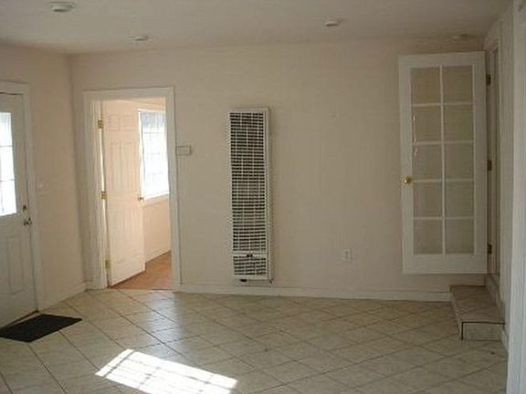 4th image of 4388 O'Neill St