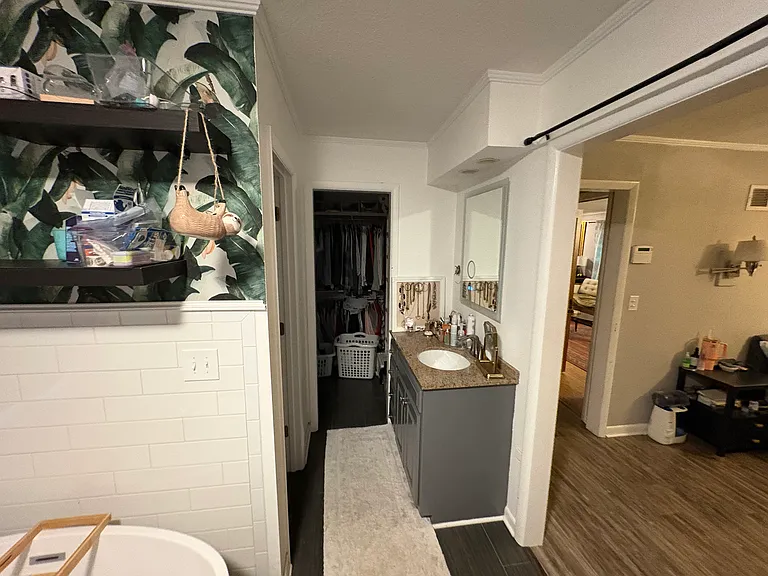 9536 Manor Rd — Photo 31
