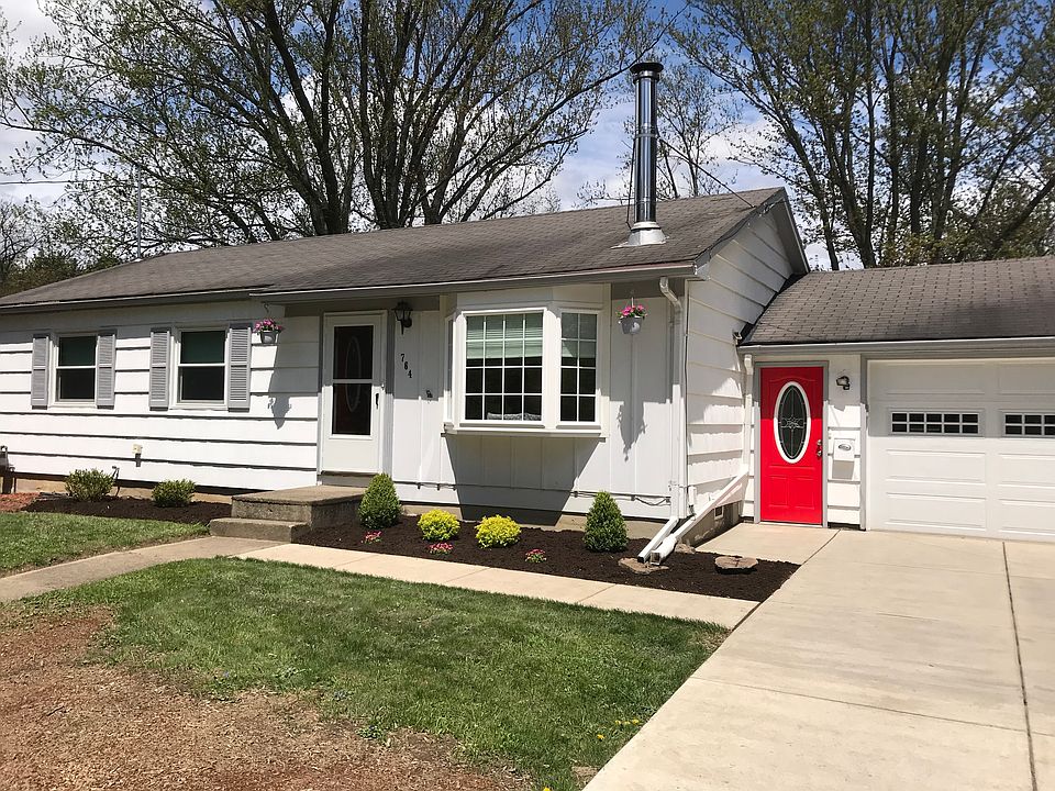 1st image of 764 Martin Dr