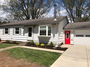 764 Martin Dr, East Aurora, NY 14052
