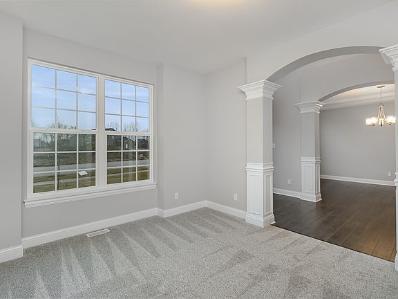 3rd image of 11196 Madigan Ave