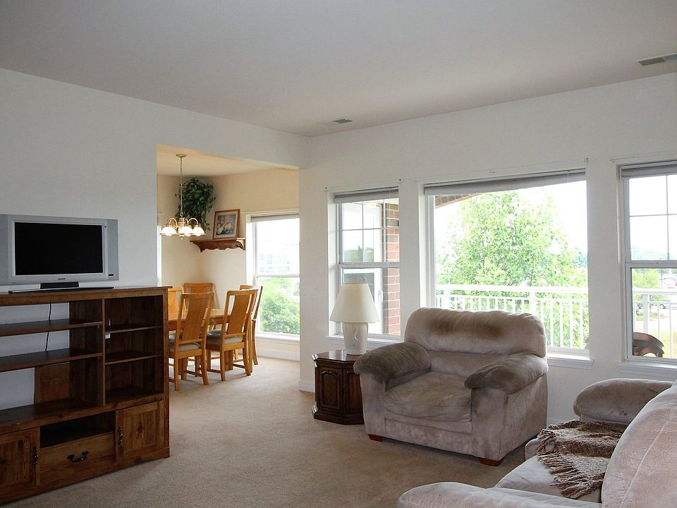 1st image of 2671 Stone Cir Unit 203
