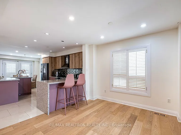 14 Styles Cres #UPPER — Photo 6