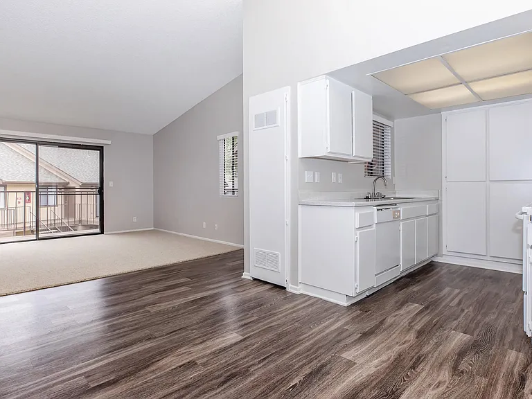 Mountain Springs Apartment Homes — Photo 30