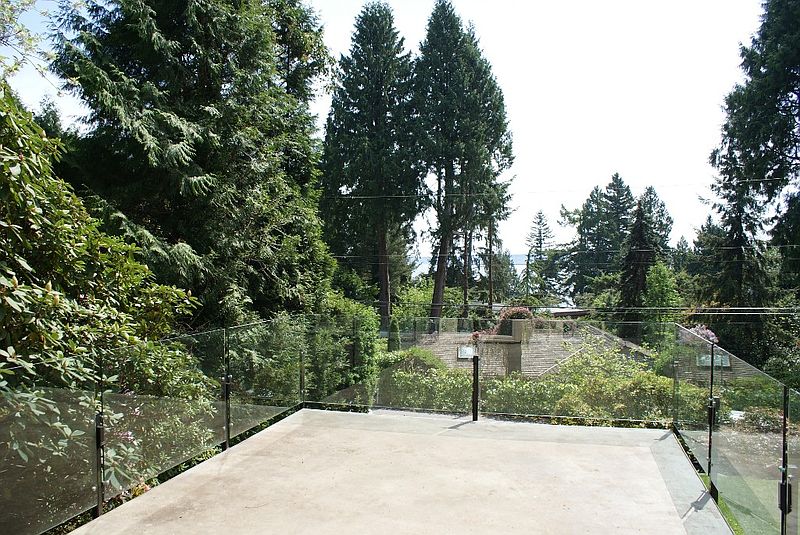 West Vancouver House for rent - 3 Bedrooms — photo 11