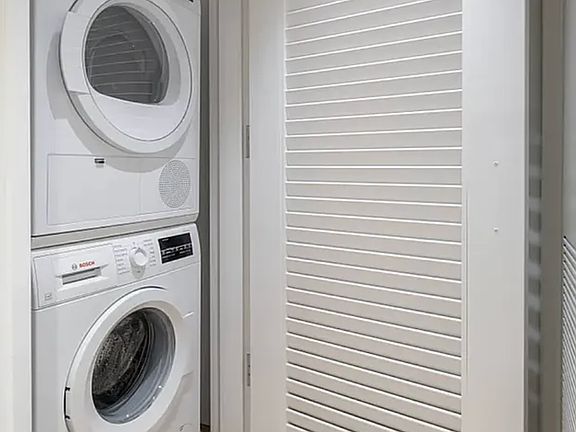 4th image of 685 1st Ave APT 20K