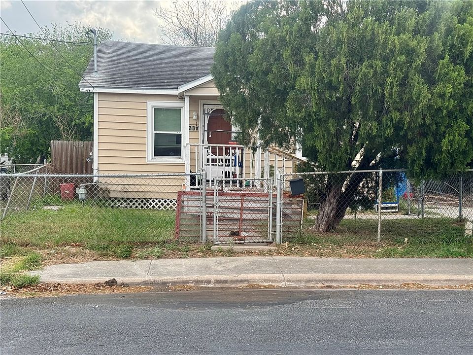 1st image of 230 Osage St