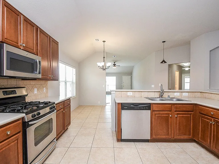 30406 Mesa Valley Dr — Photo 4