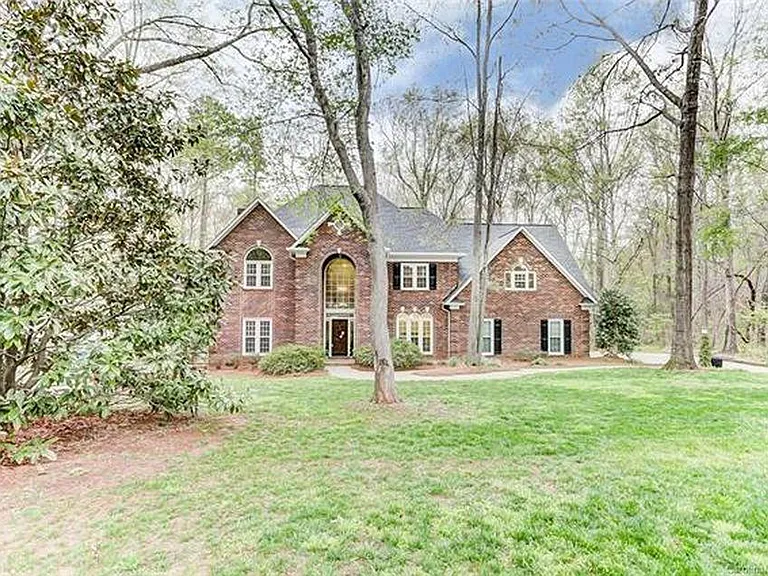 Spacious, updated brick home. Fully furnished, 1 acre lot, private cul-de-sac. Excellent Weddington schools!